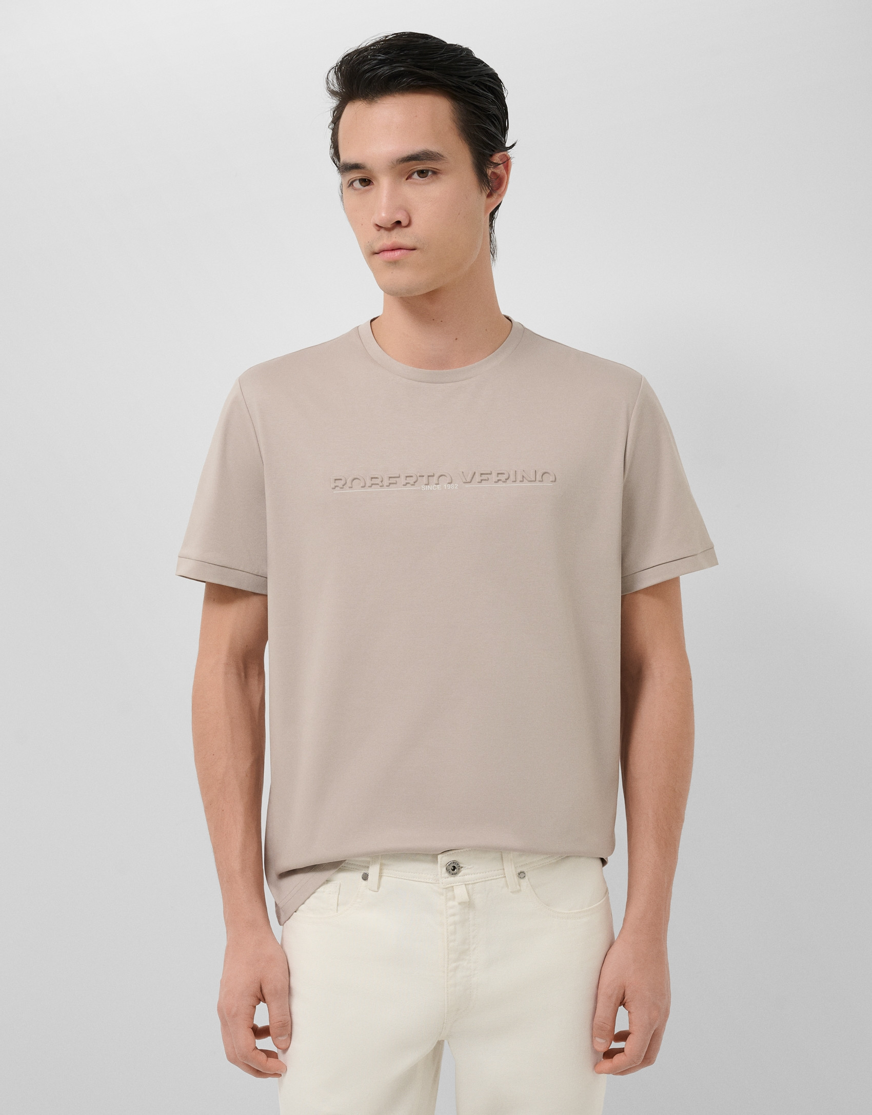 Short-sleeved mink T-shirt with chest logo | Roberto Verino