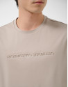 Camiseta manga corta visón con logo pecho | Roberto Verino