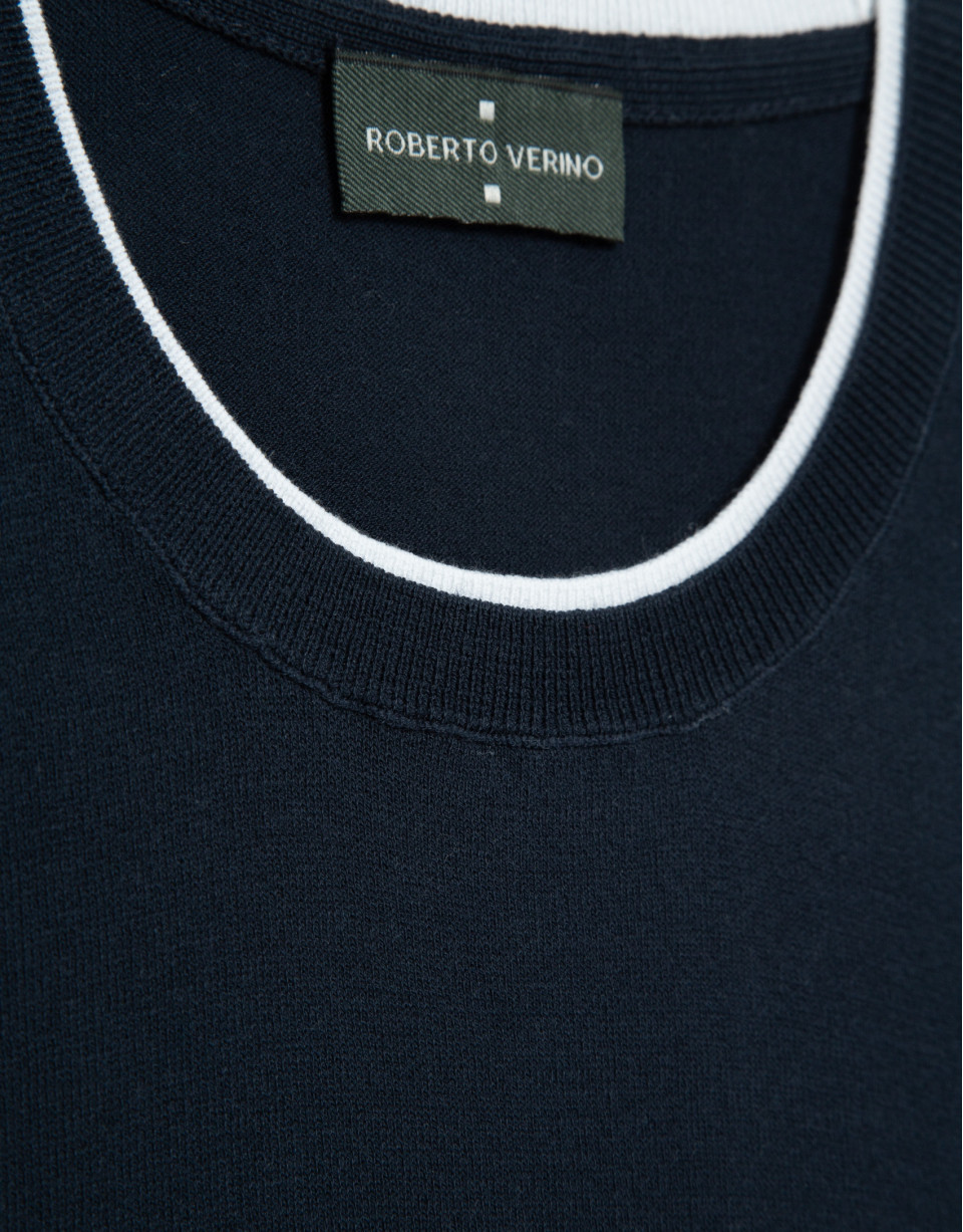 Navy blue knitted short-sleeved T-shirt - Man | Roberto Verino