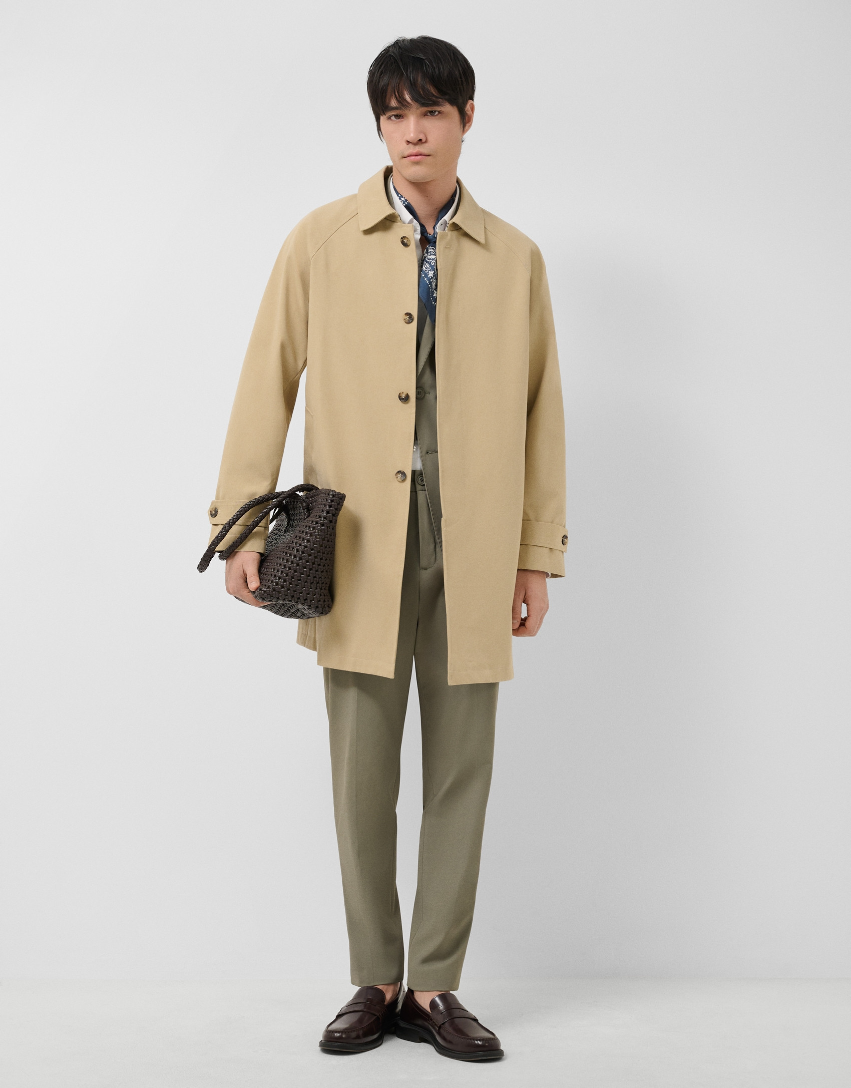 Gabardina manga ranglan beige - Hombre - PV2026 | Roberto Verino