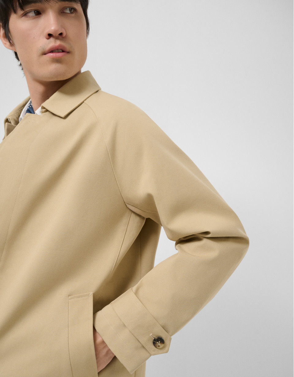 Beige raglan sleeve trench coat - Man - SS2026 | Roberto Verino