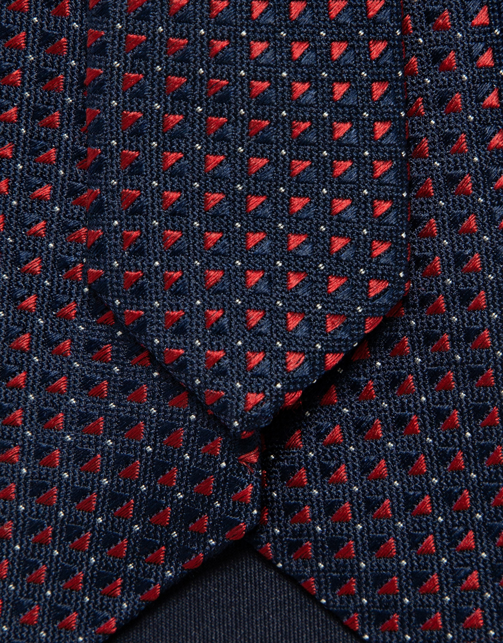 Navy silk tie with red geometric jacquard ... | Roberto Verino
