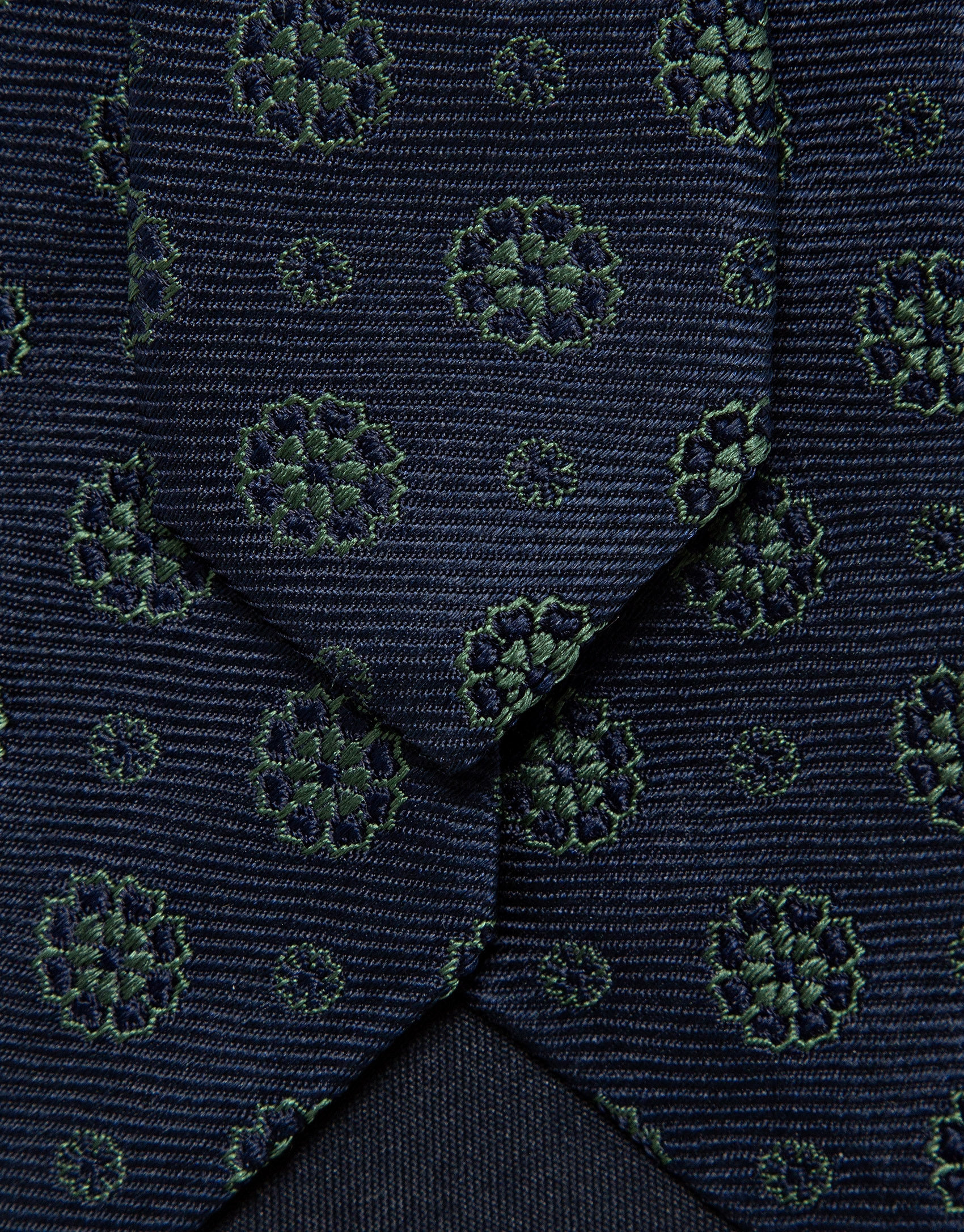 Navy silk tie with geometric jacquard green ... | Roberto Verino