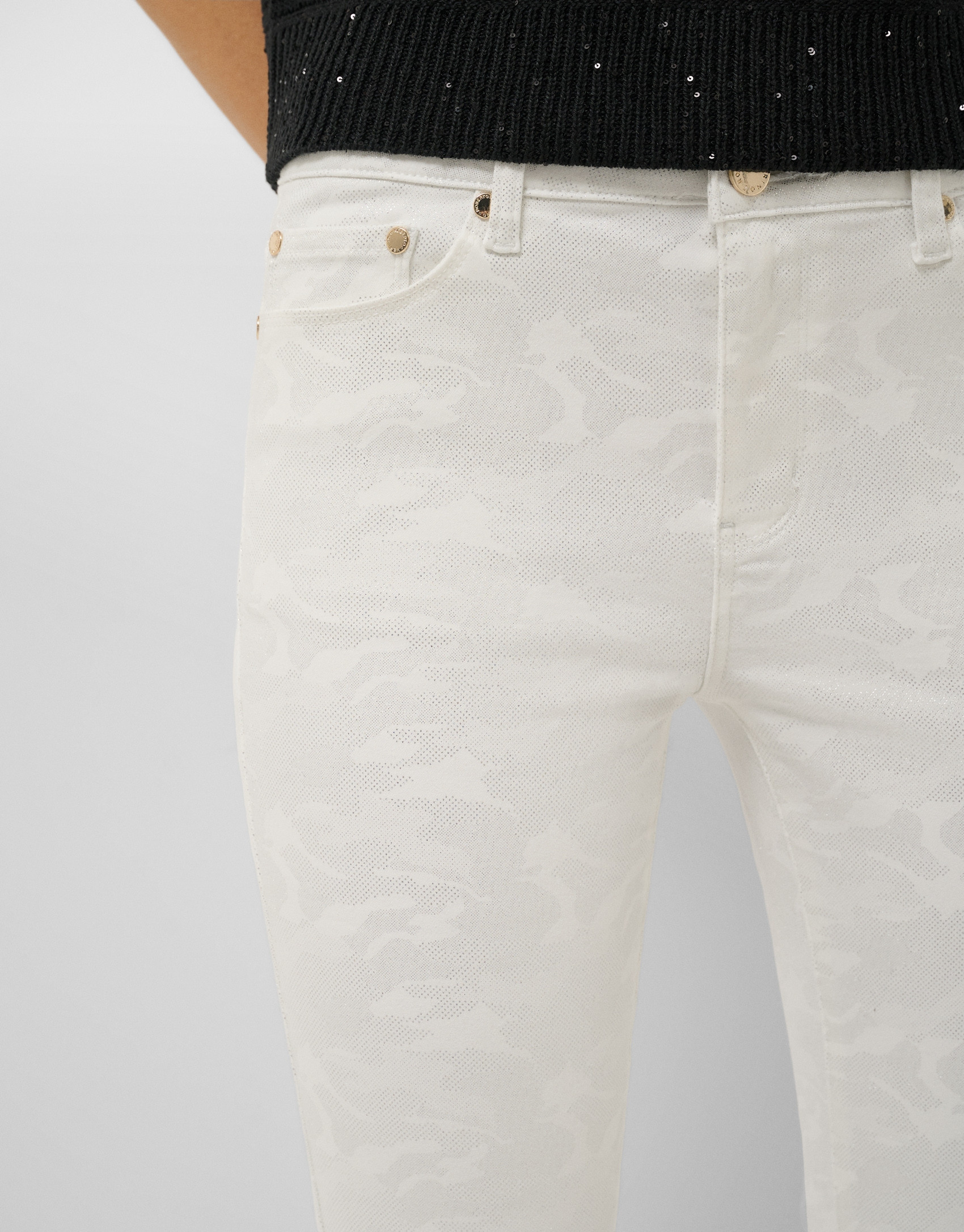 Pantalón cinco bolsillos blanco con dibujo ... | Roberto Verino