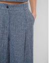 Wide-leg trousers with pleats in blue linen | Roberto Verino