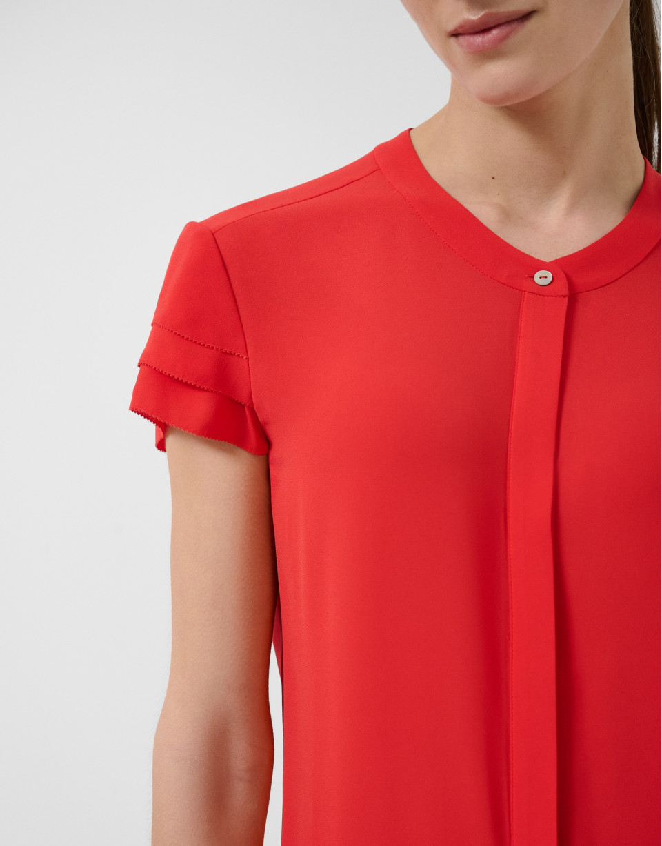 Red short-sleeved blouse with ruffles - Woman | Roberto Verino