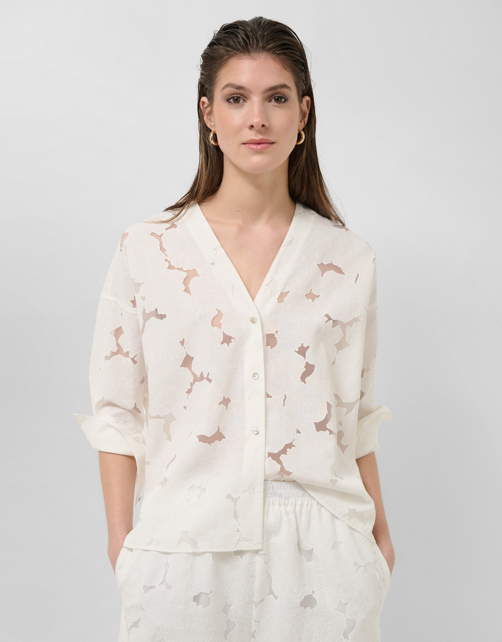 Blusa oversize devoré blanco con estampado ... | Roberto Verino