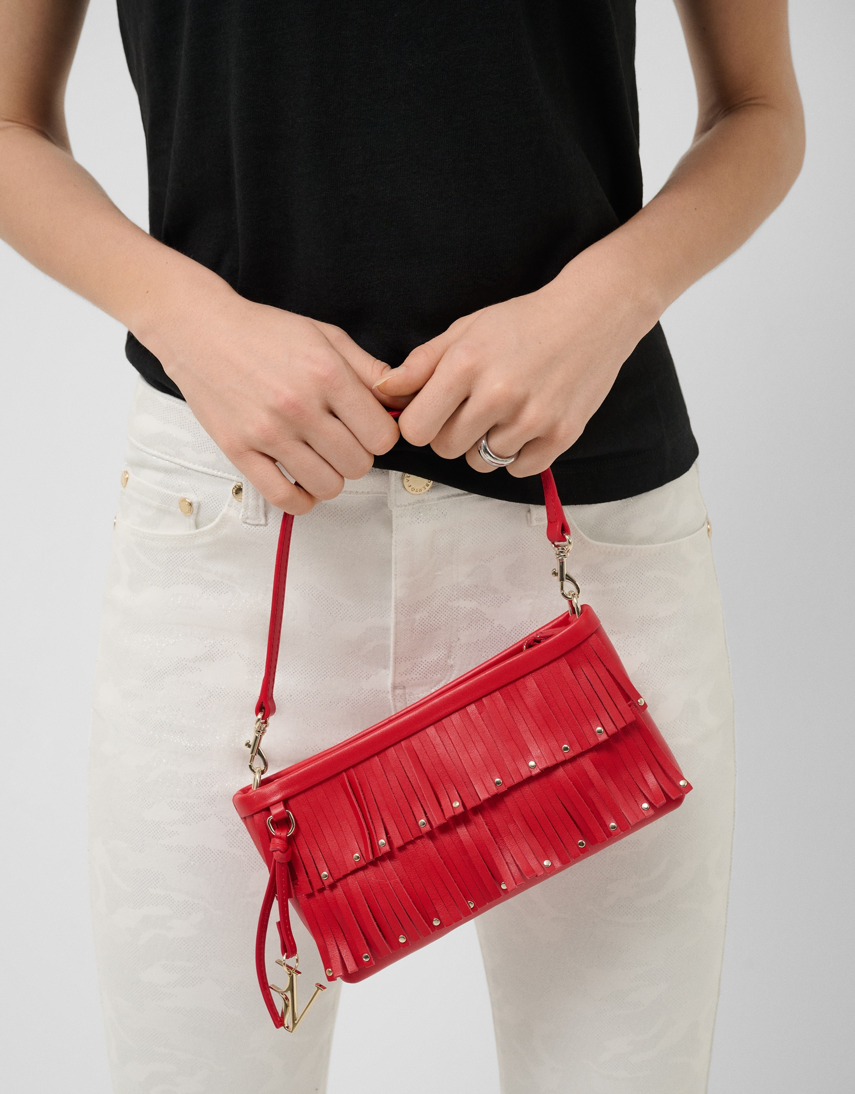 Mini Chloe bag in red leather with fringe | Roberto Verino