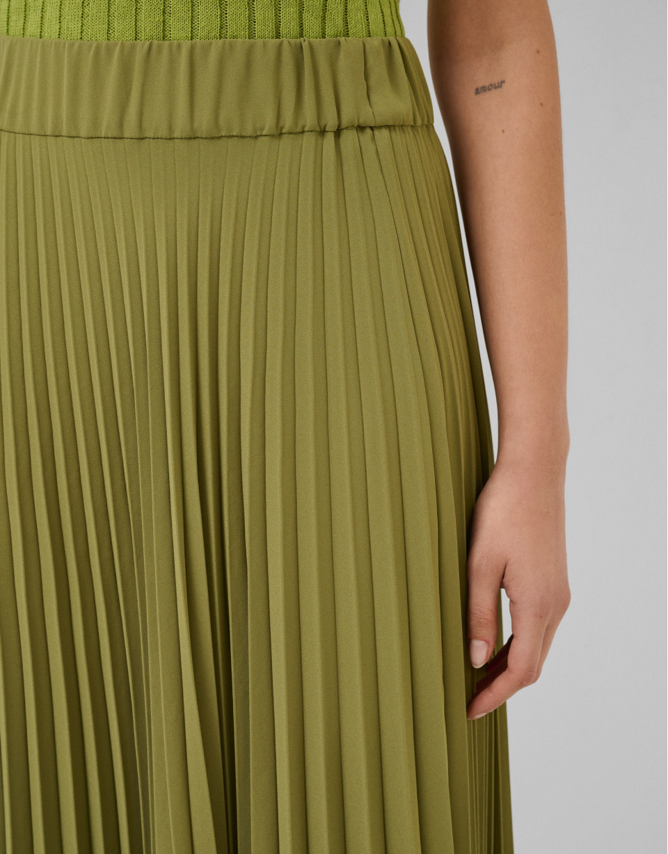 Moss green pleated skirt - Woman - SS2026 | Roberto Verino