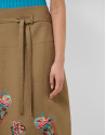 Camel linen midi skirt with floral embroidery | Roberto Verino