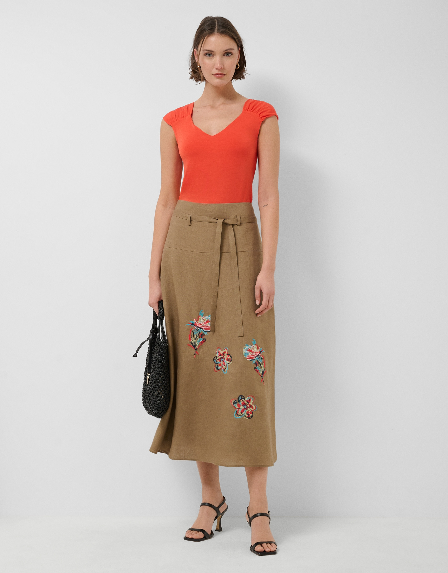 Coral red t-shirt with gathered shoulder | Roberto Verino