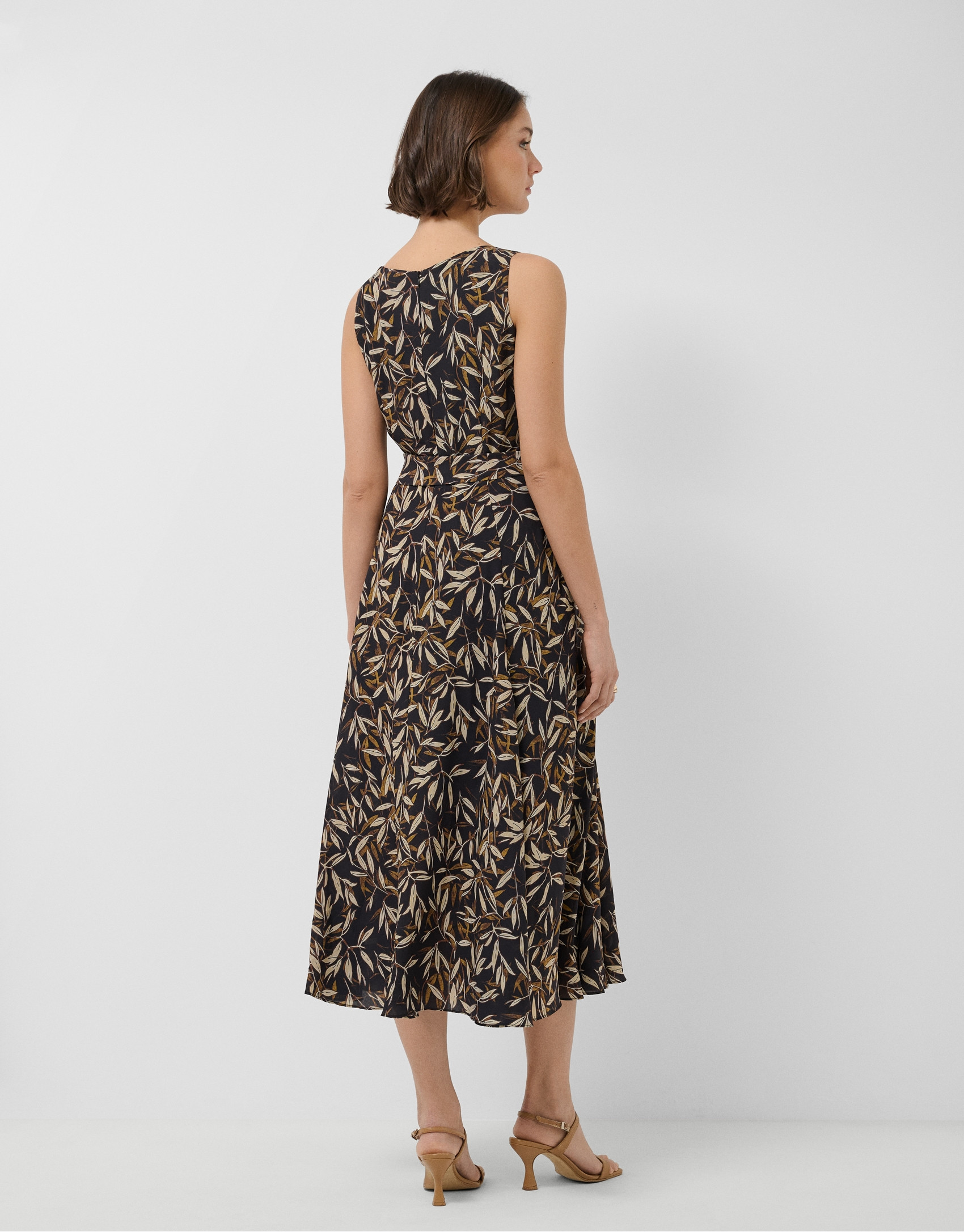 Brown leaf print crepe sleeveless dress - Woman | Roberto Verino