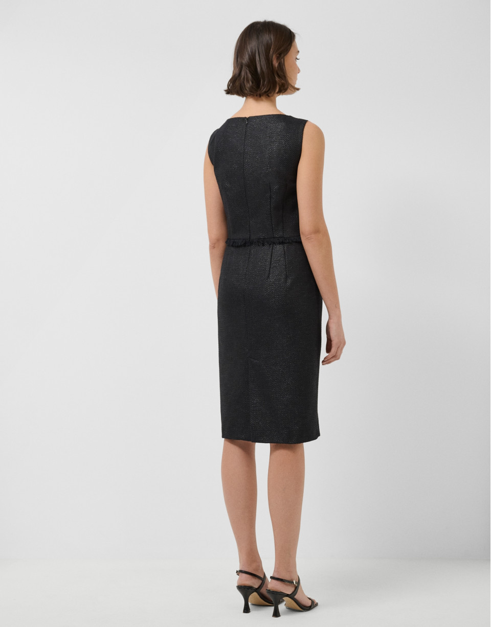 Straight sleeveless dress in black weave fabric | Roberto Verino