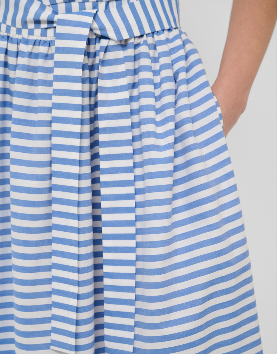 White cotton cross-strap dress with blue stripes | Roberto Verino