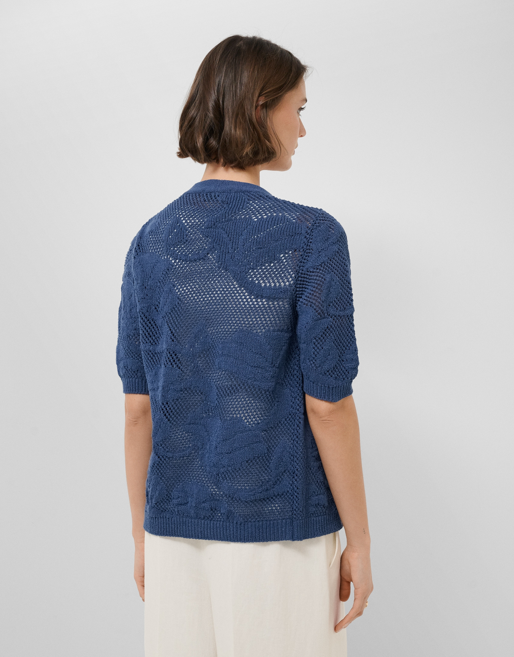 Short-sleeved jacket with navy blue floral ... | Roberto Verino