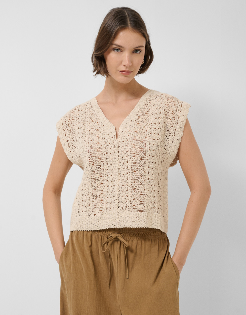 Top estilo chaleco punto trabajado beige | Roberto Verino