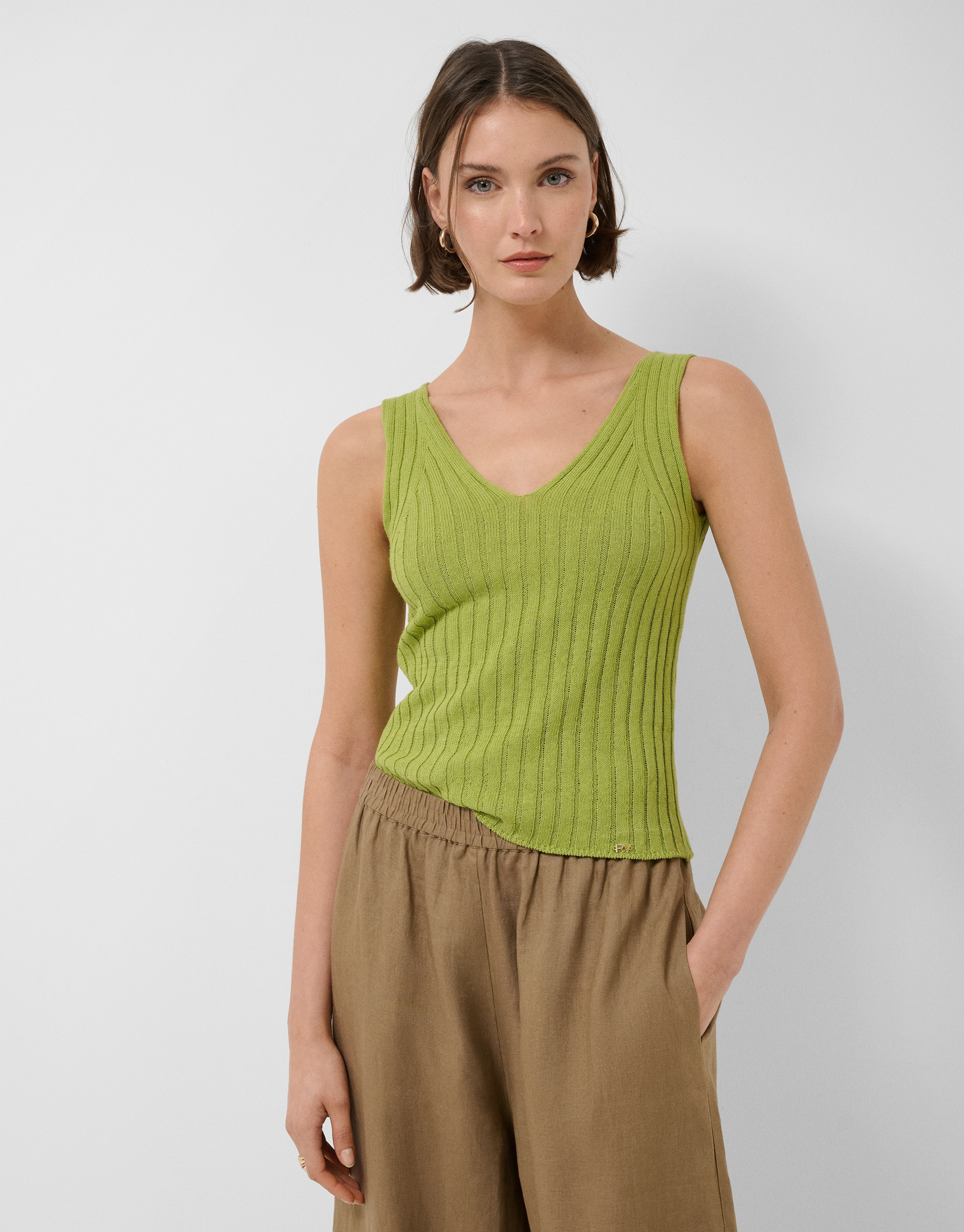 Green ribbed armhole top - Woman - SS2026 | Roberto Verino
