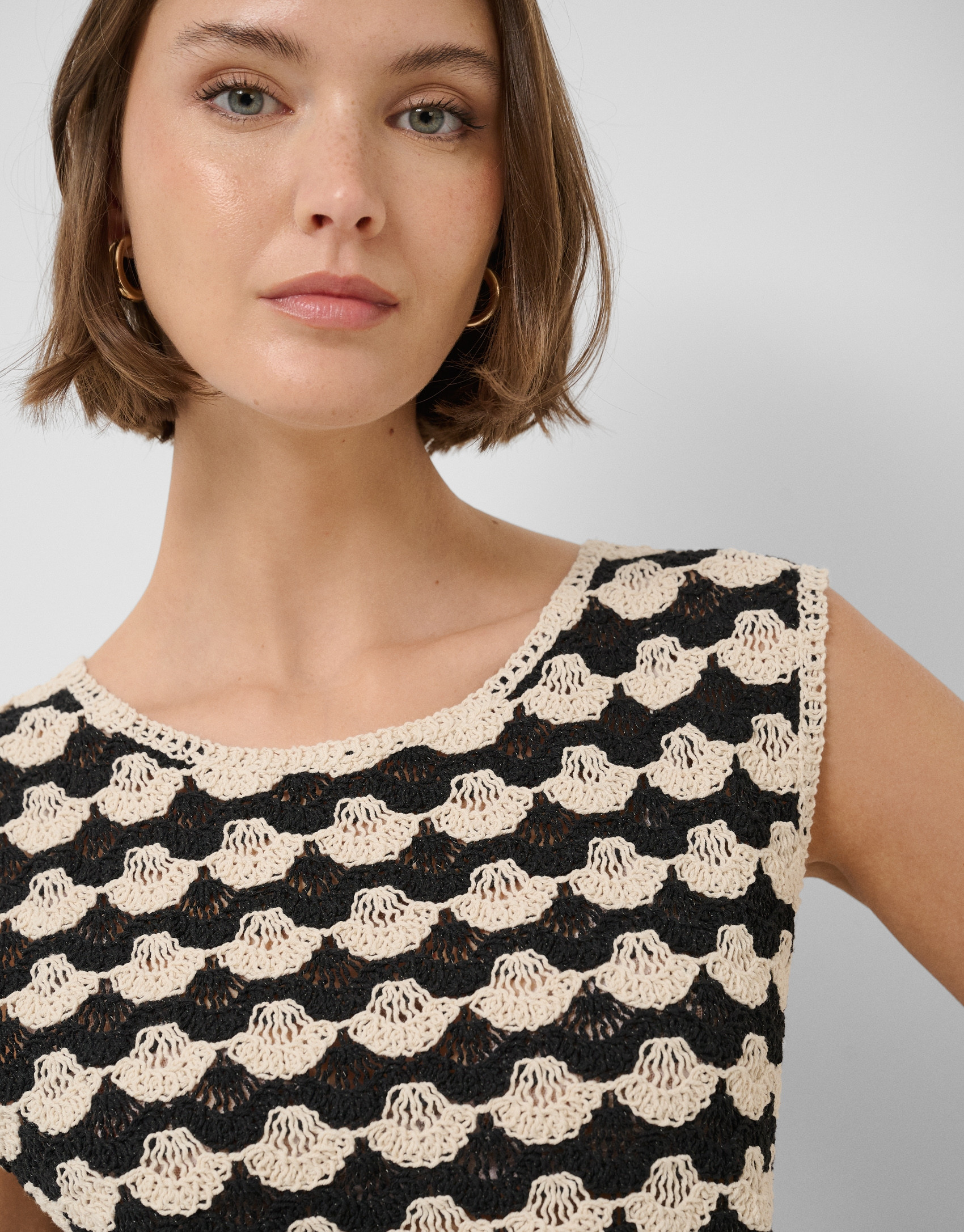 Beige and black mosaic knit crop top - Woman | Roberto Verino