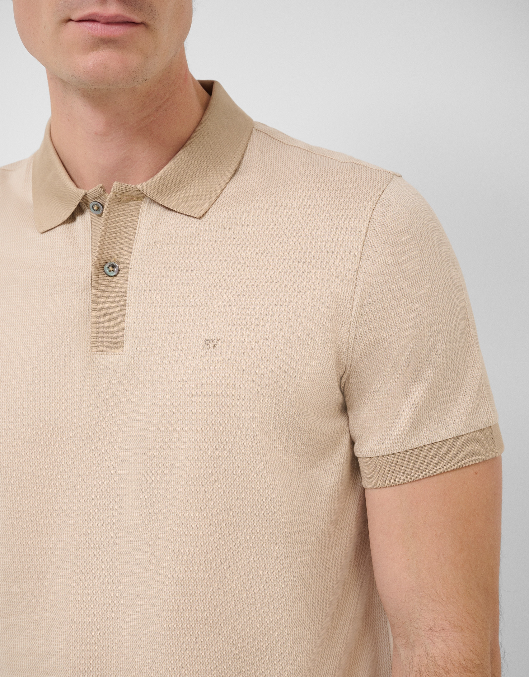 Three-colour camel/white mercerised jacquard ... | Roberto Verino