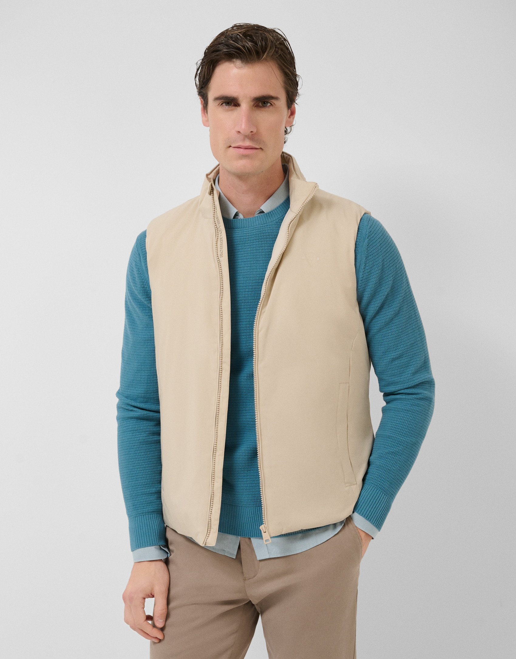 Ecru padded gilet - Man - SS2026 | Roberto Verino