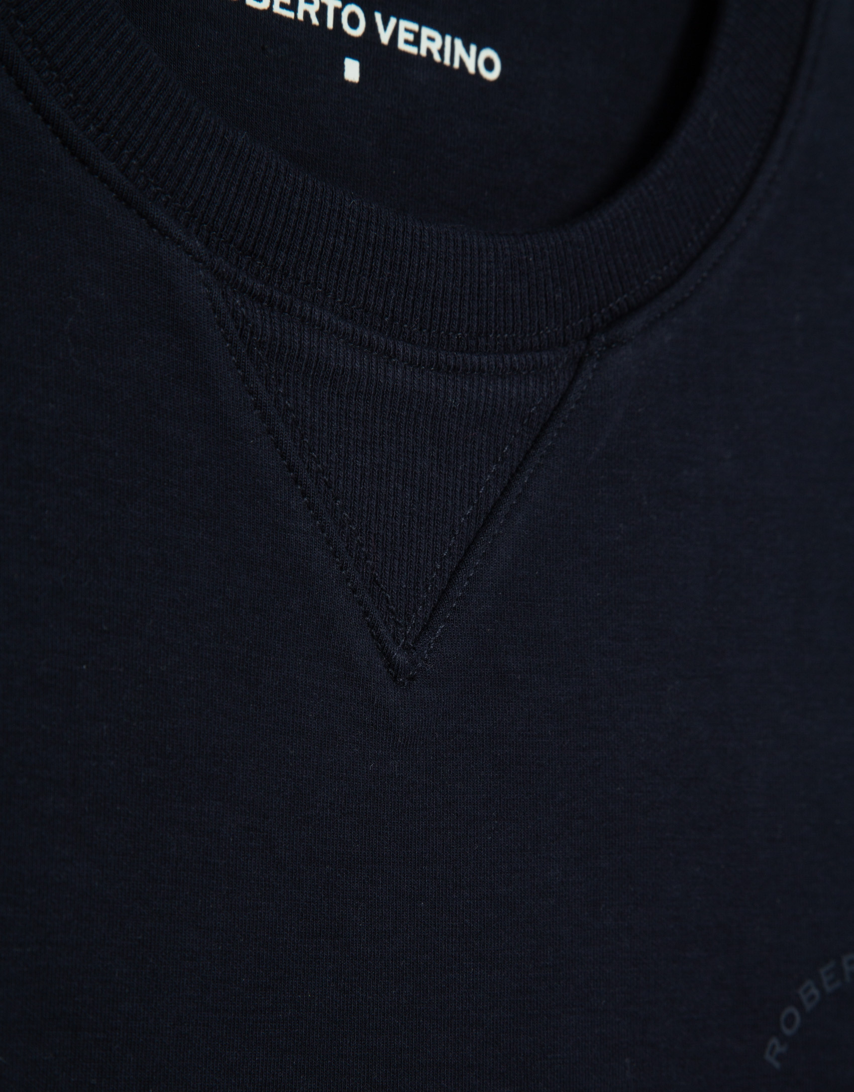 Navy sweatshirt with matching logo on chest | Roberto Verino