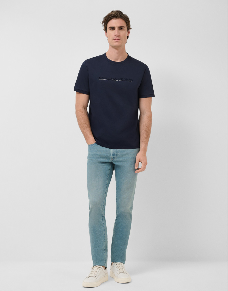 Navy blue short-sleeved T-shirt with logo on ... | Roberto Verino