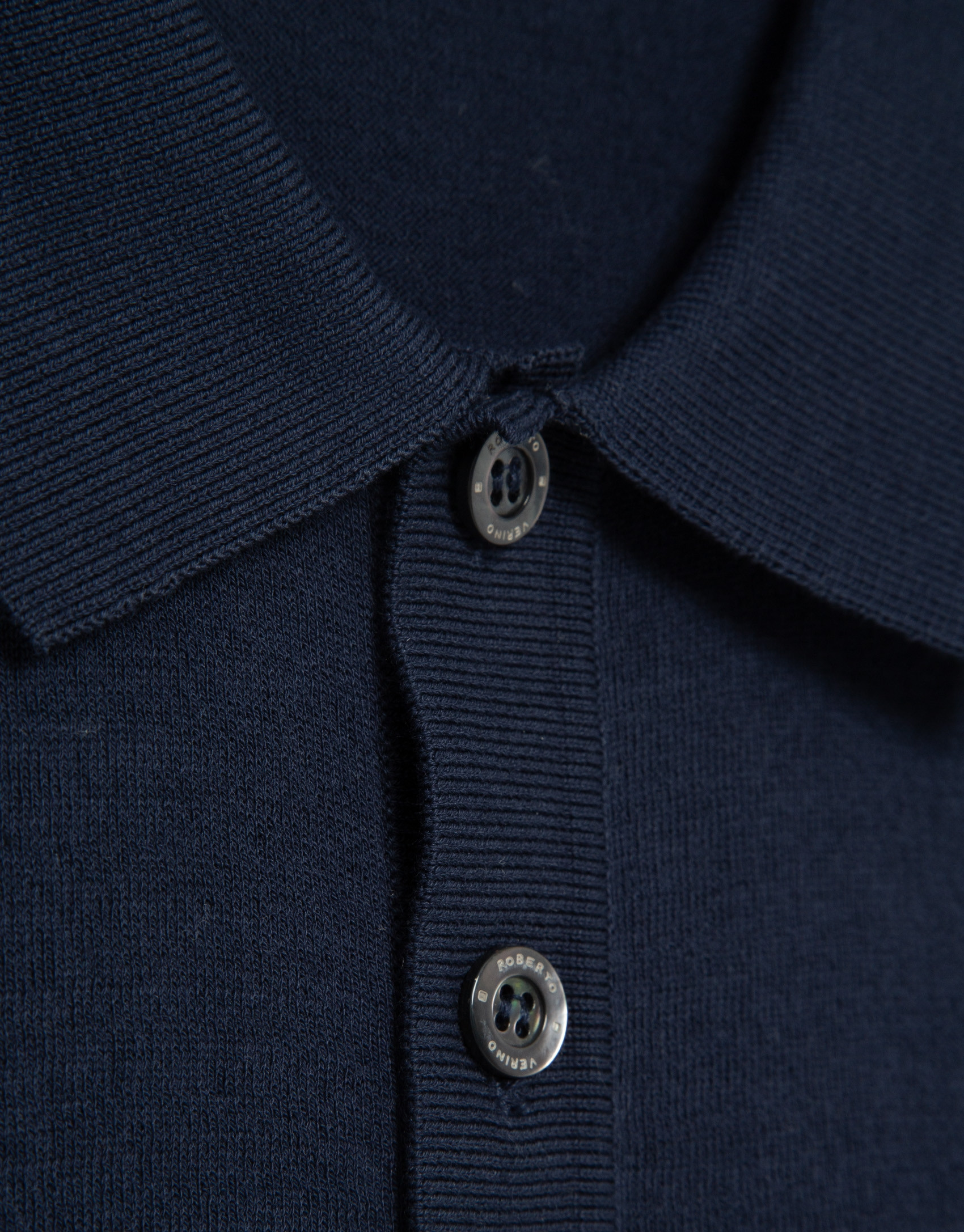 High twist navy/white striped knit polo shirt | Roberto Verino