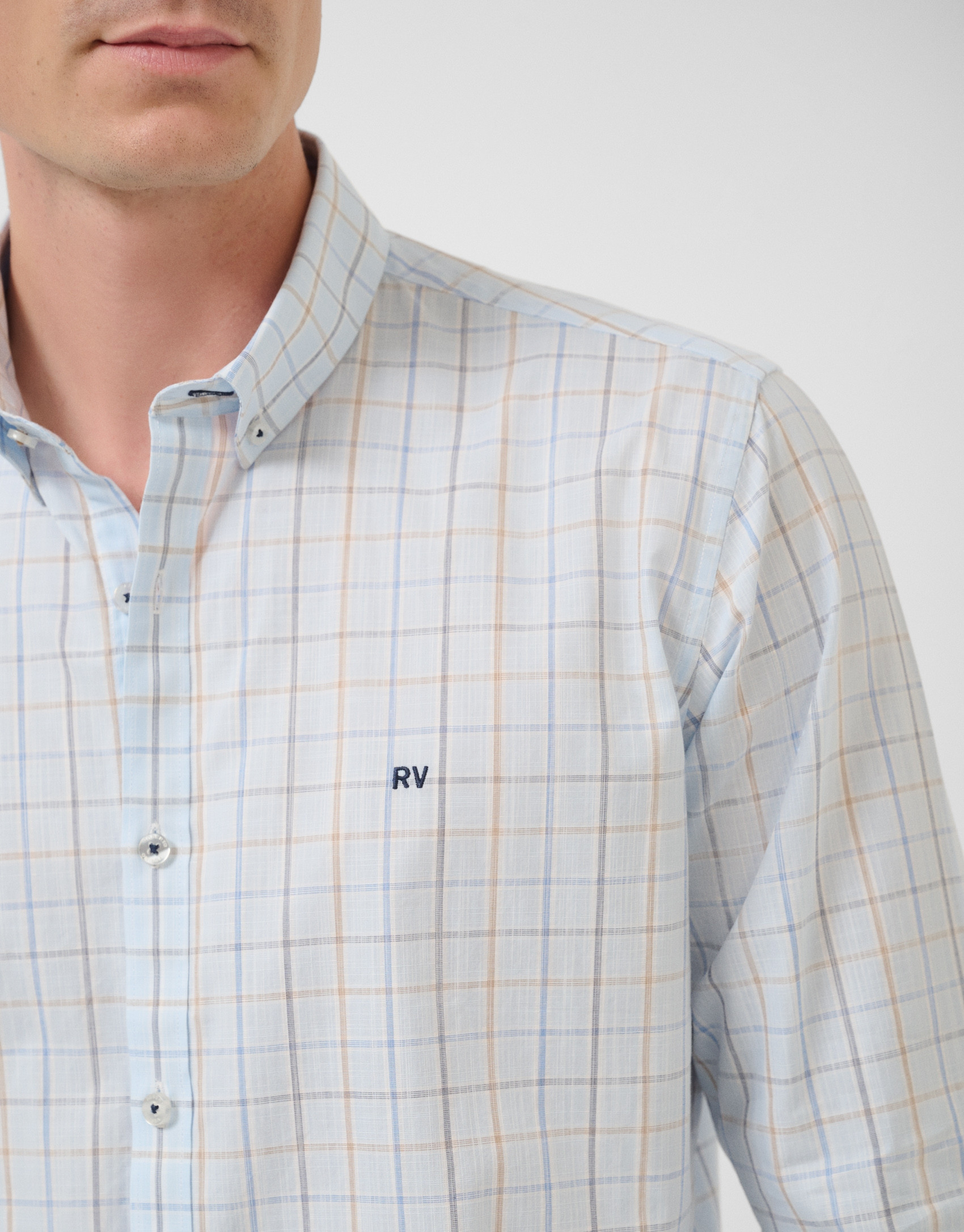 Camisa sport regular cuadros celestes con ... | Roberto Verino