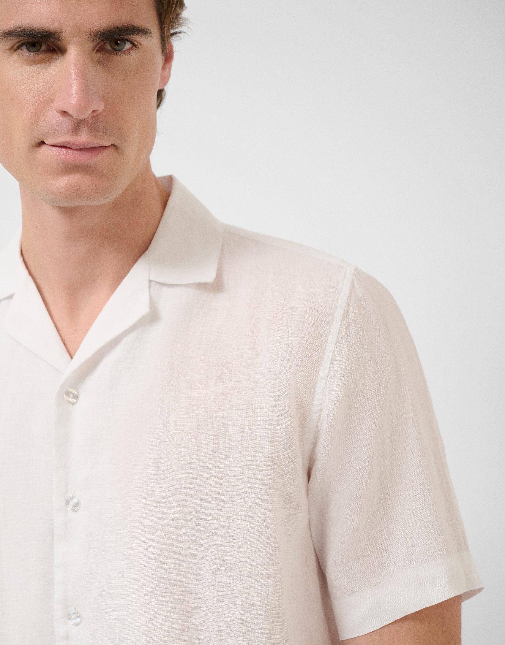 Camisa guayabera slim fit lino blanco - Hombre | Roberto Verino
