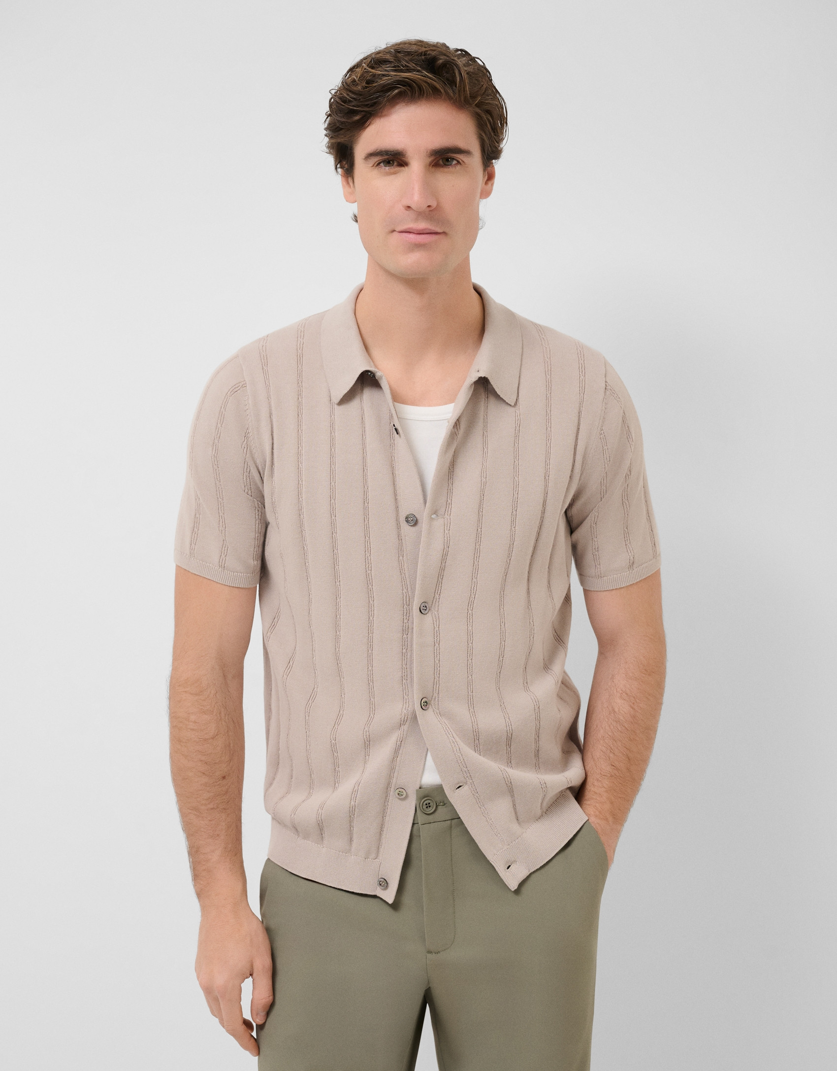 Open-neck mink-coloured cable knit polo shirt | Roberto Verino