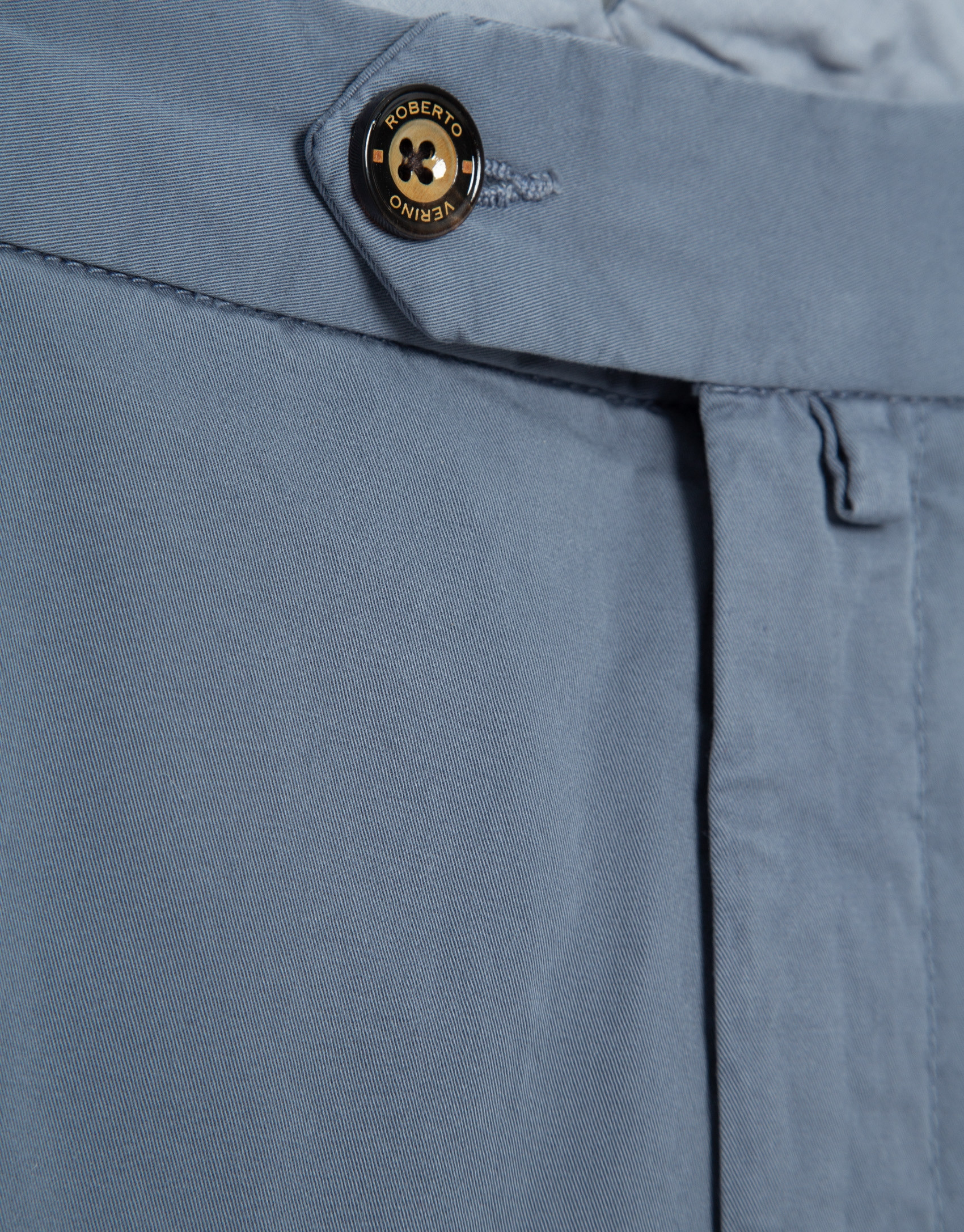 Pantalón chino tintado azul grisáceo - Hombre | Roberto Verino