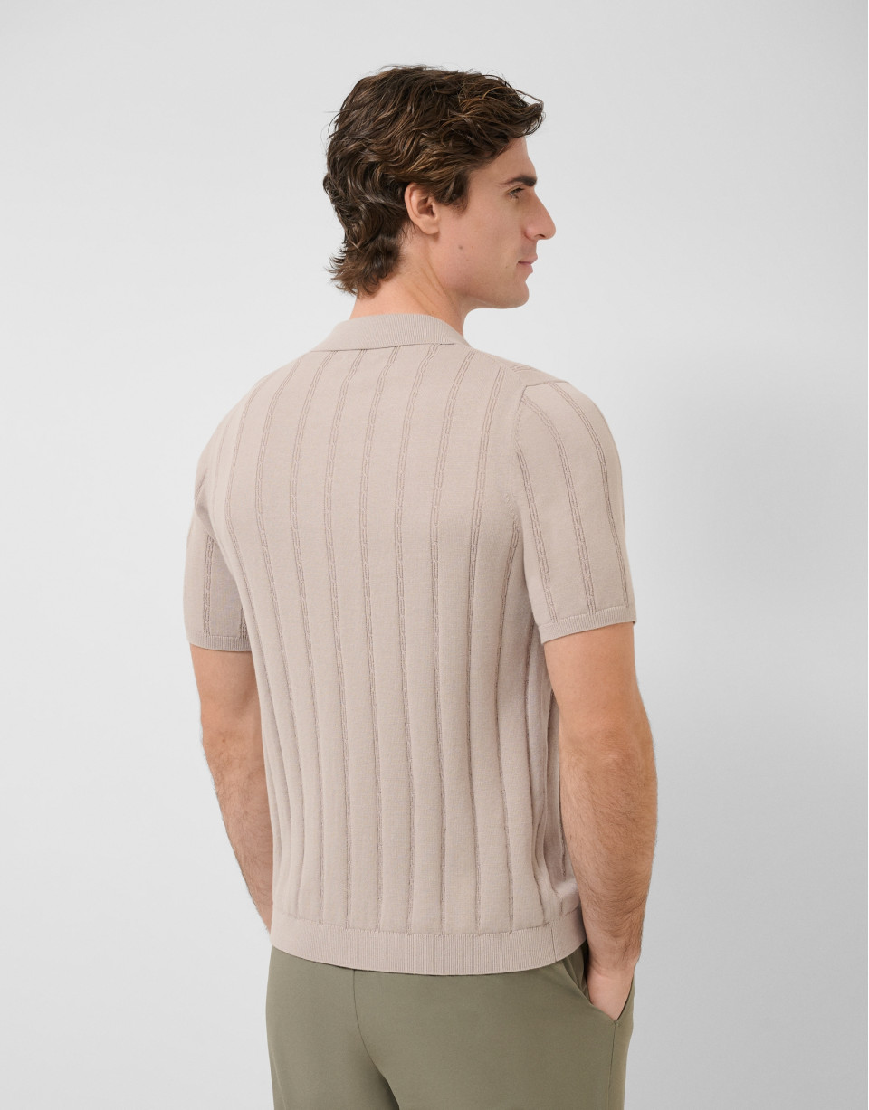 Open-neck mink-coloured cable knit polo shirt | Roberto Verino