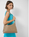 Bolso Hobo Lila piel cámel - Mujer - PV2026 | Roberto Verino
