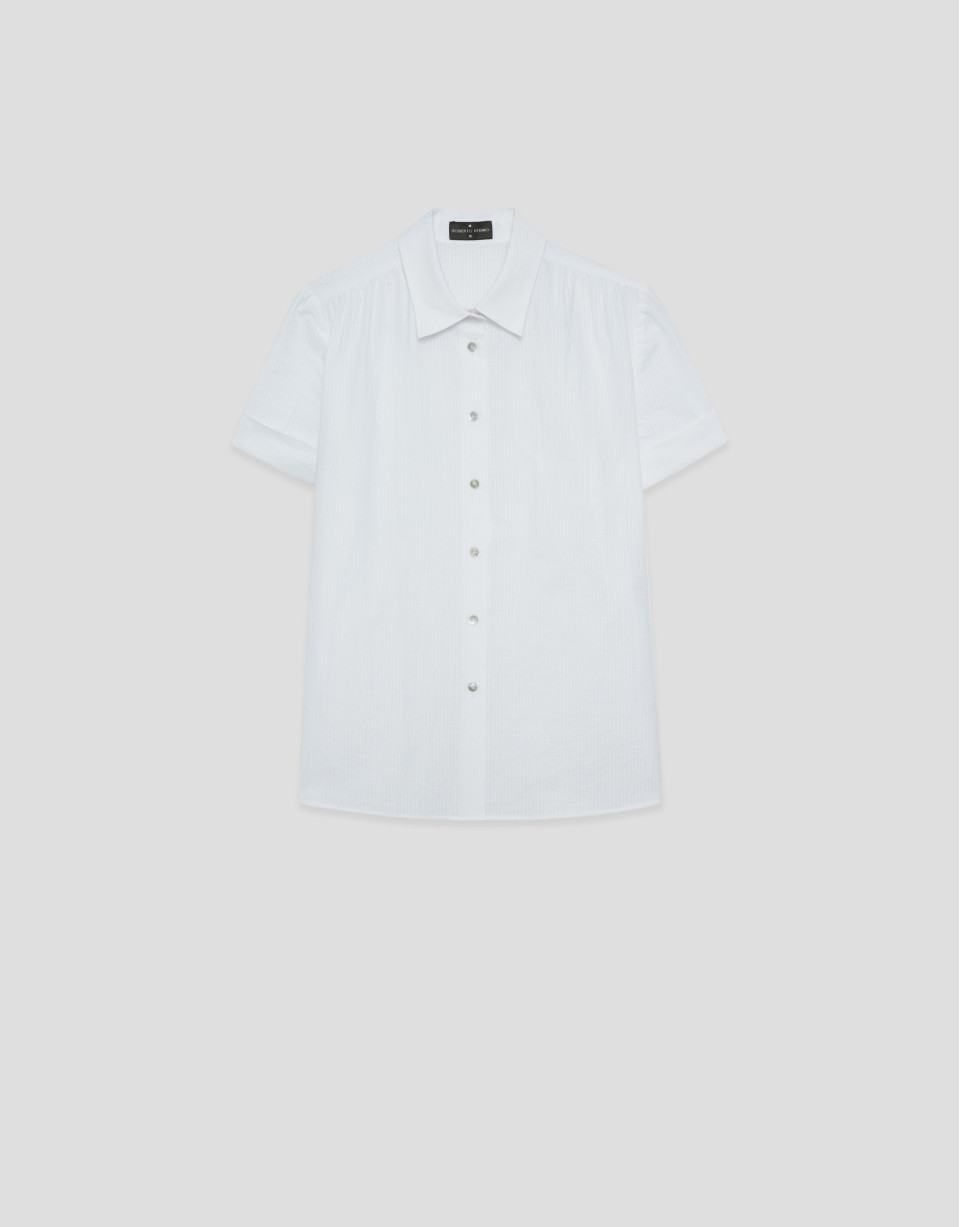 White cotton seersucker short-sleeved blouse ... | Roberto Verino