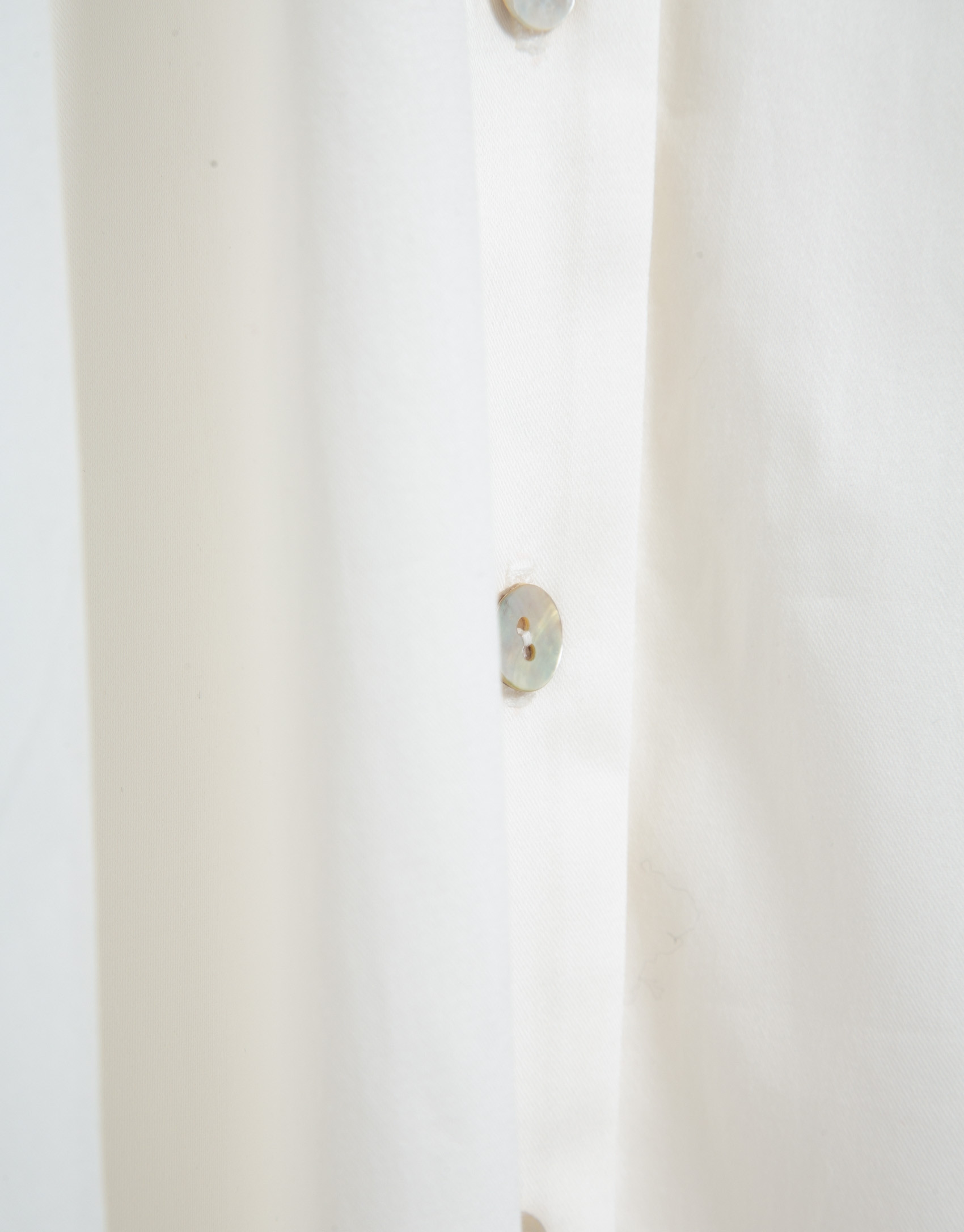 Off-the-shoulder shirt dress in ecru - Woman | Roberto Verino