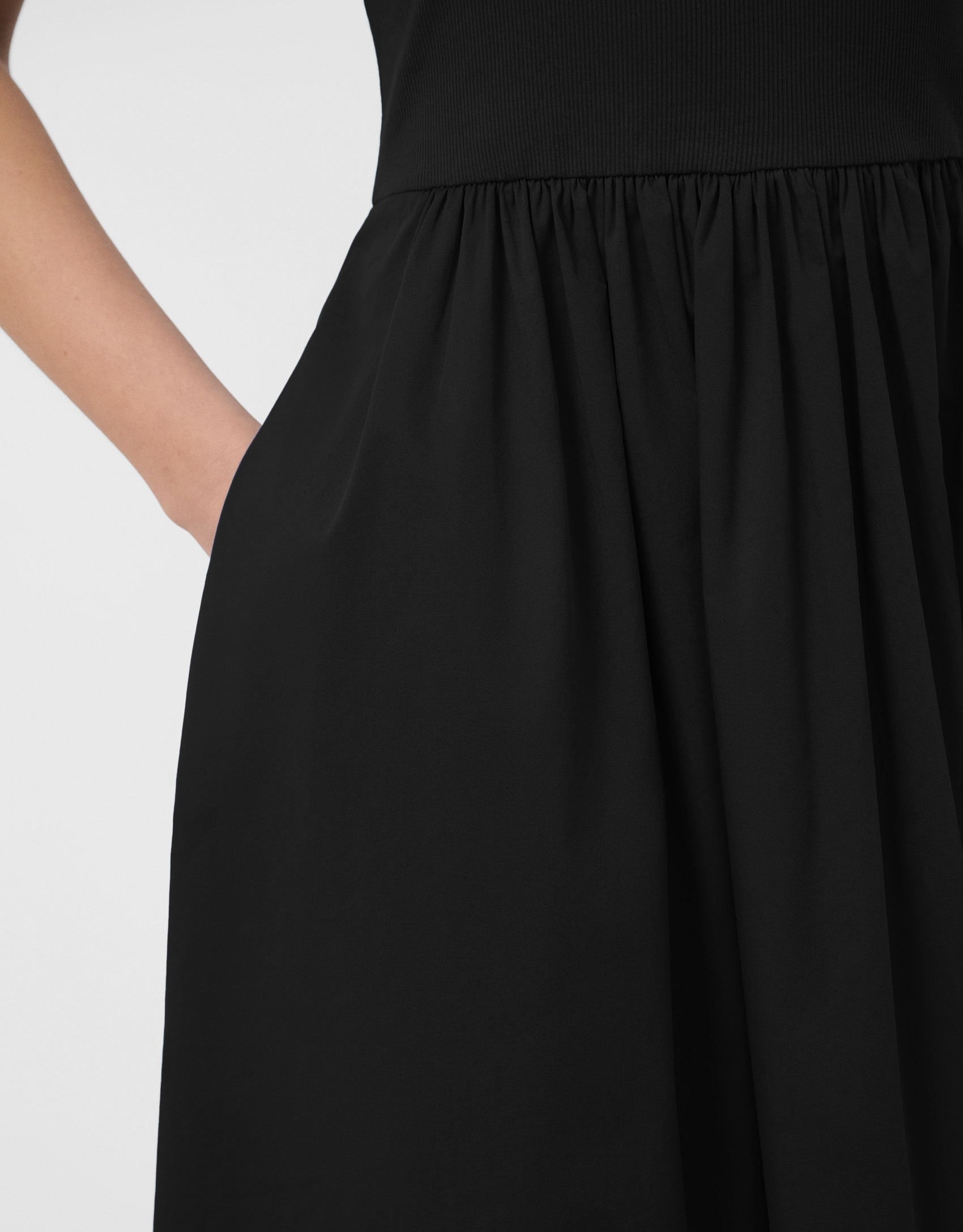 Black knit and cotton blend dress - Woman | Roberto Verino