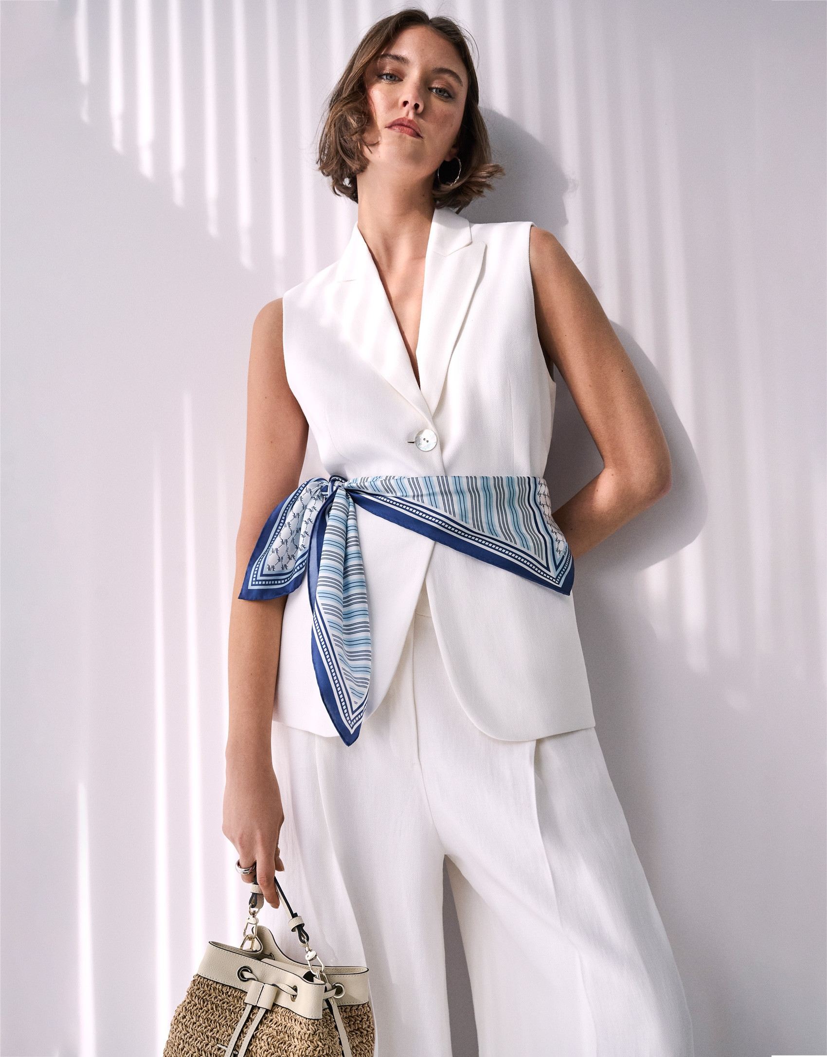 Long off-white linen blend waistcoat - Woman | Roberto Verino