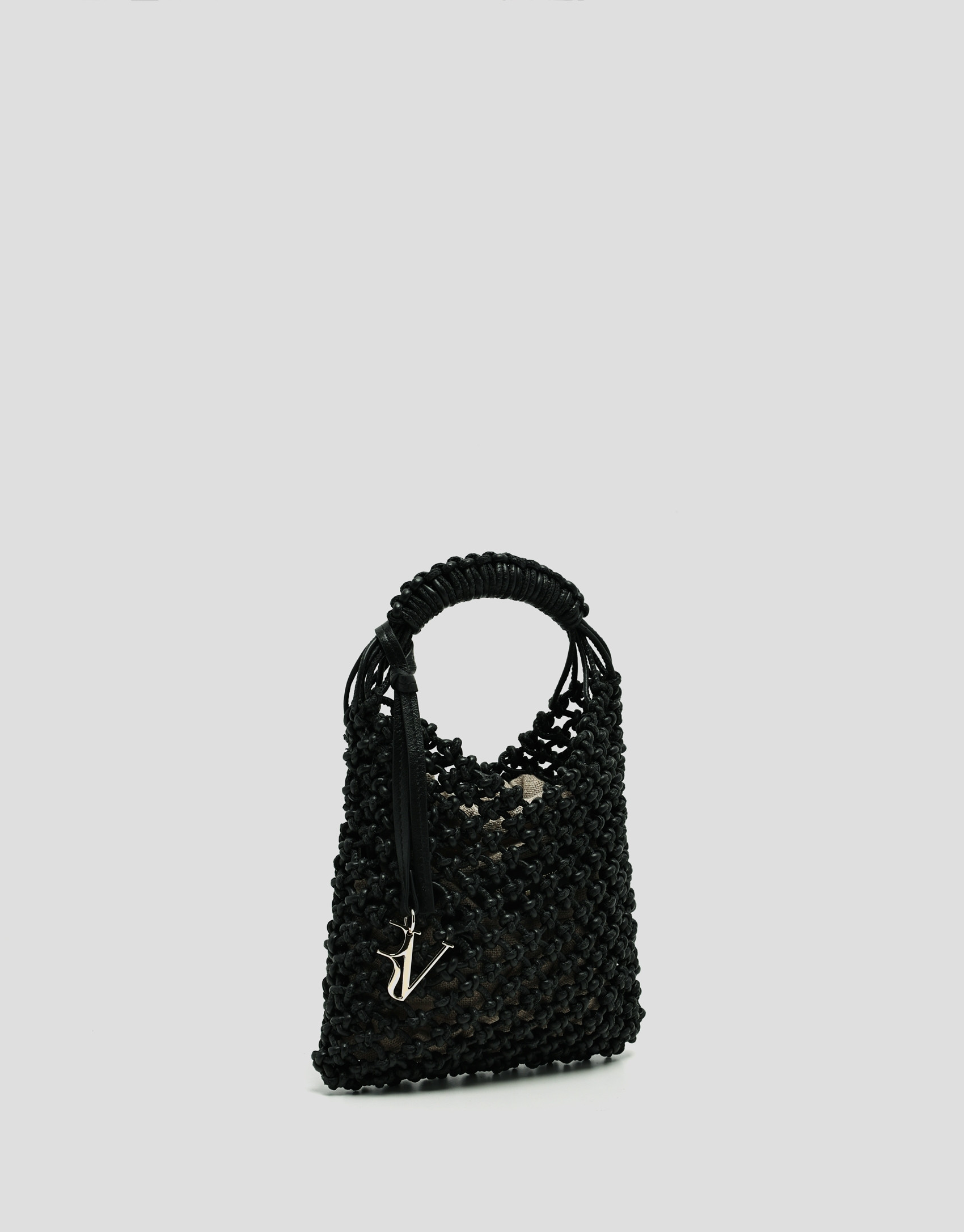 Alison Mini knotted leather handbag in black | Roberto Verino