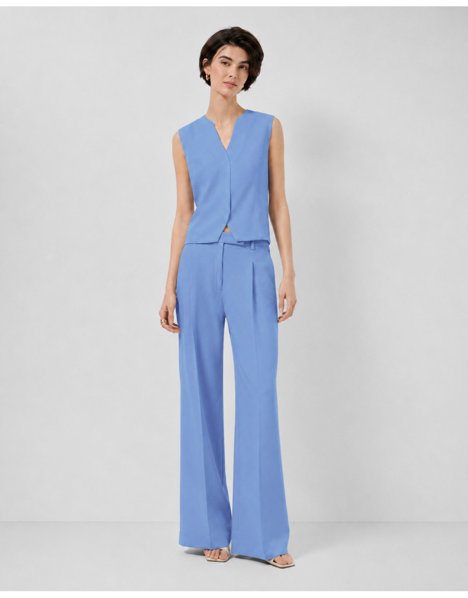 Structured blue crepe top - Woman - SS2026 | Roberto Verino