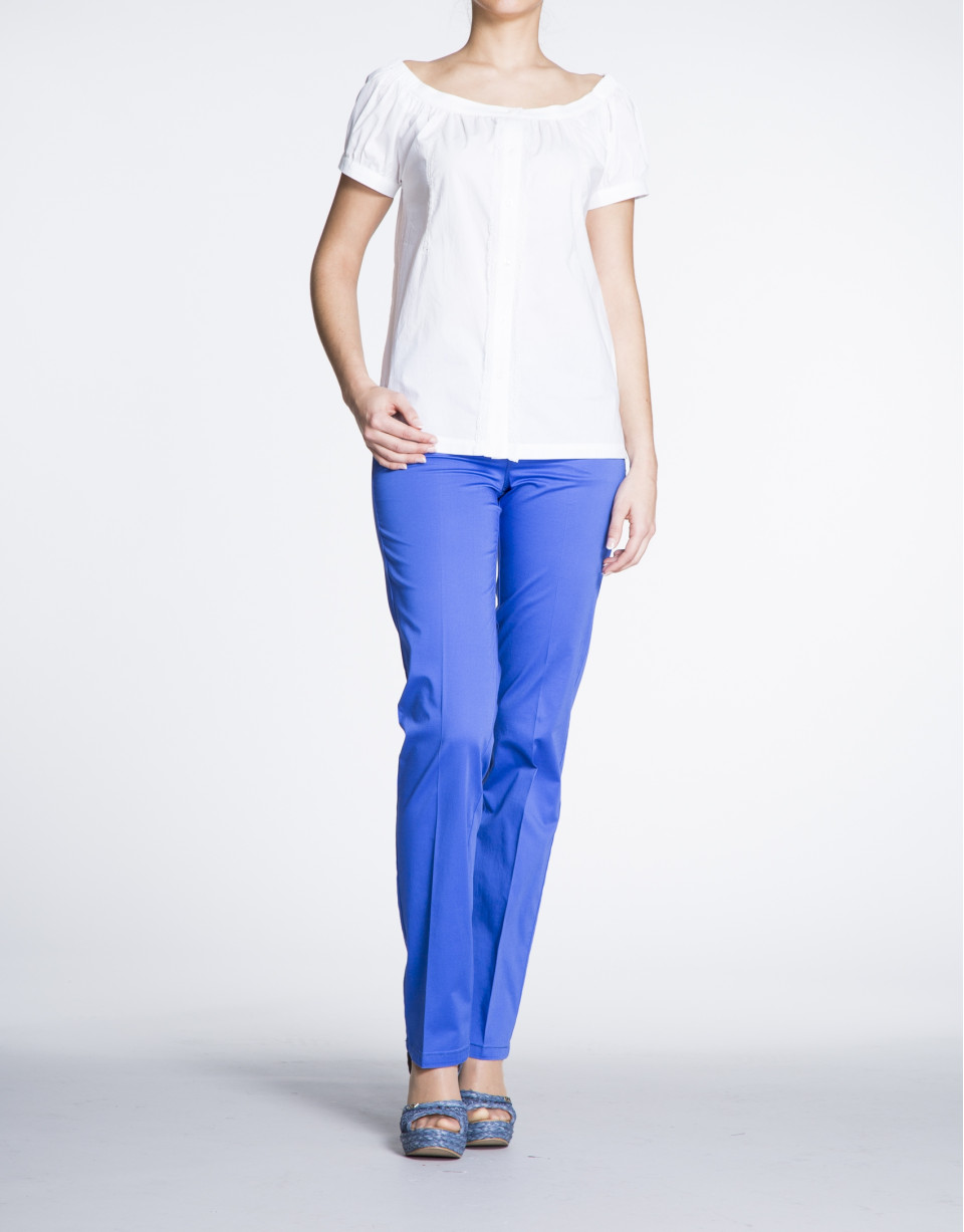 White boat neck cotton and lace blouse 