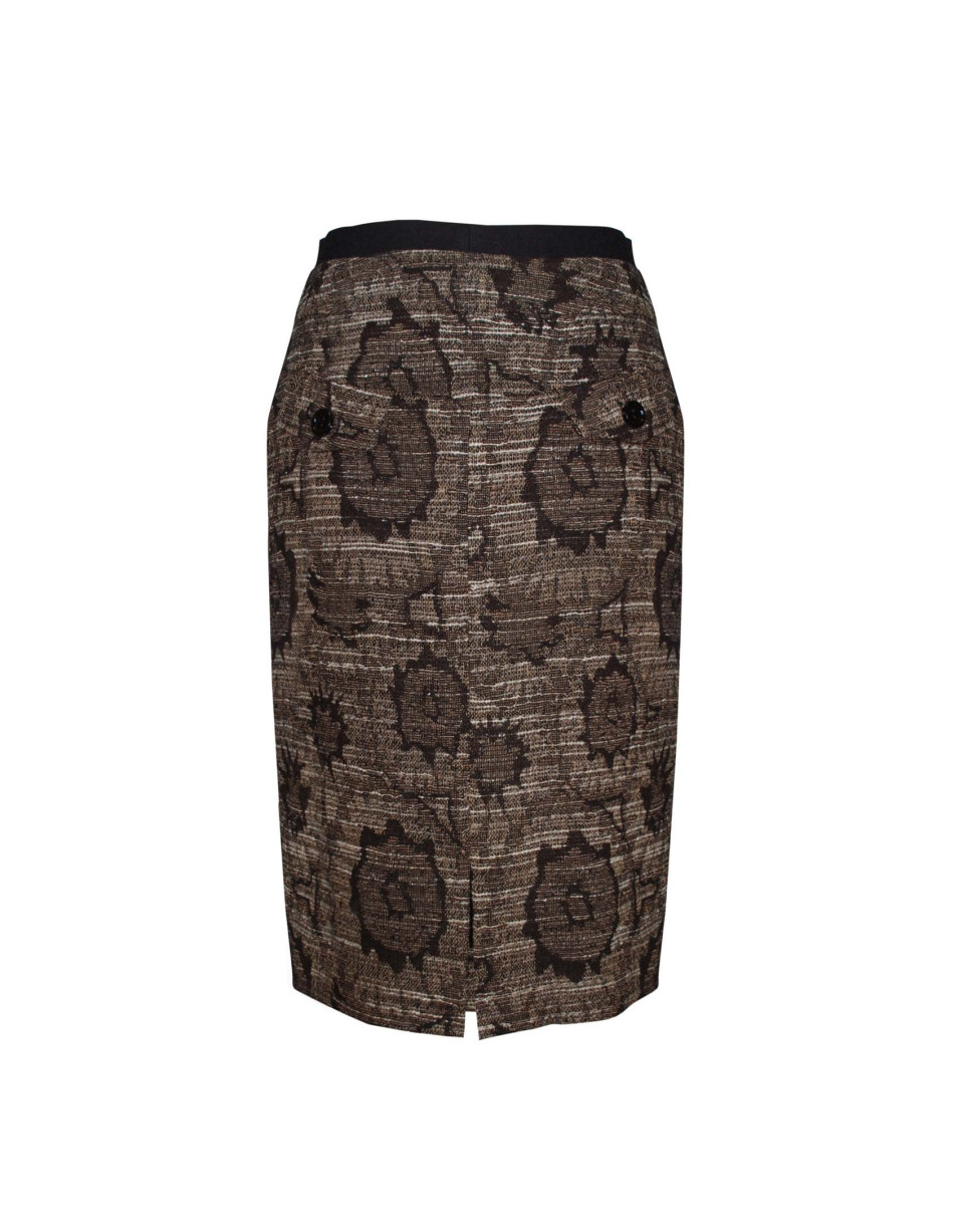 Skirt in floral motif pattern