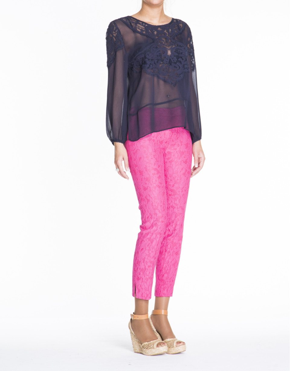 Navy blue embroidered long-sleeve bombacho blouse 