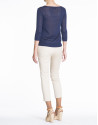 Jersey de lino en azul cuello V.