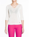 Jersey de lino en beige cuello V.