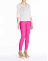 Jersey de lino en beige cuello V.