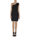 Vestido negro asimétrico con lazo en hombro