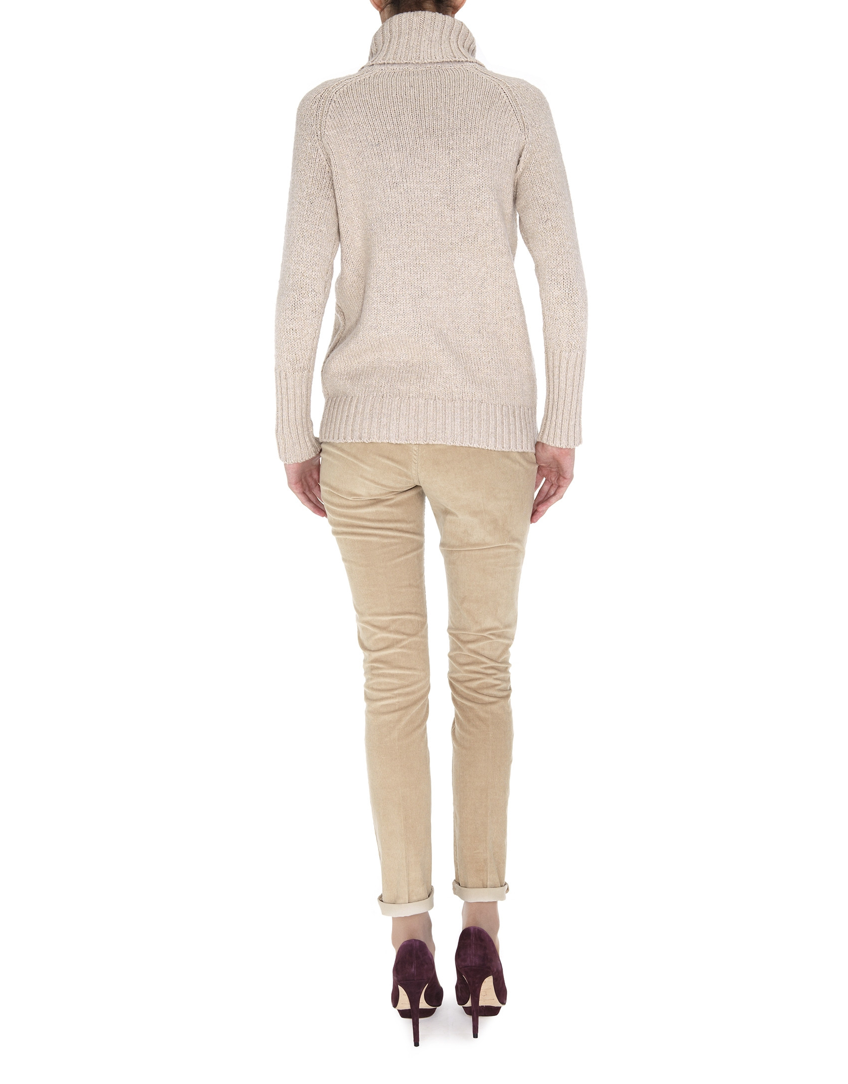 Beige cross-stitch turtleneck sweater 