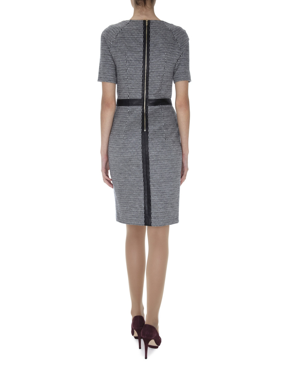 Vestido manga corta lana gris