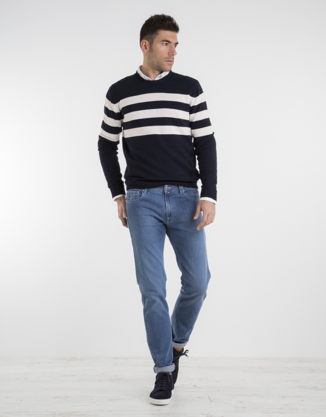 Navy blue / ivory striped sweater