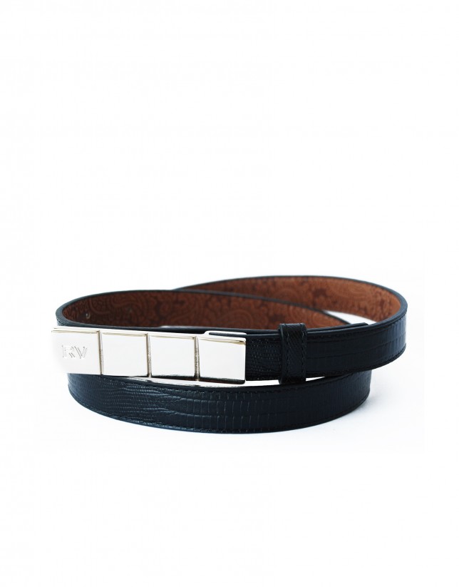 Narrow black belt with gold buckle